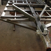 Vollverzinker verschweißter Grundrahmen